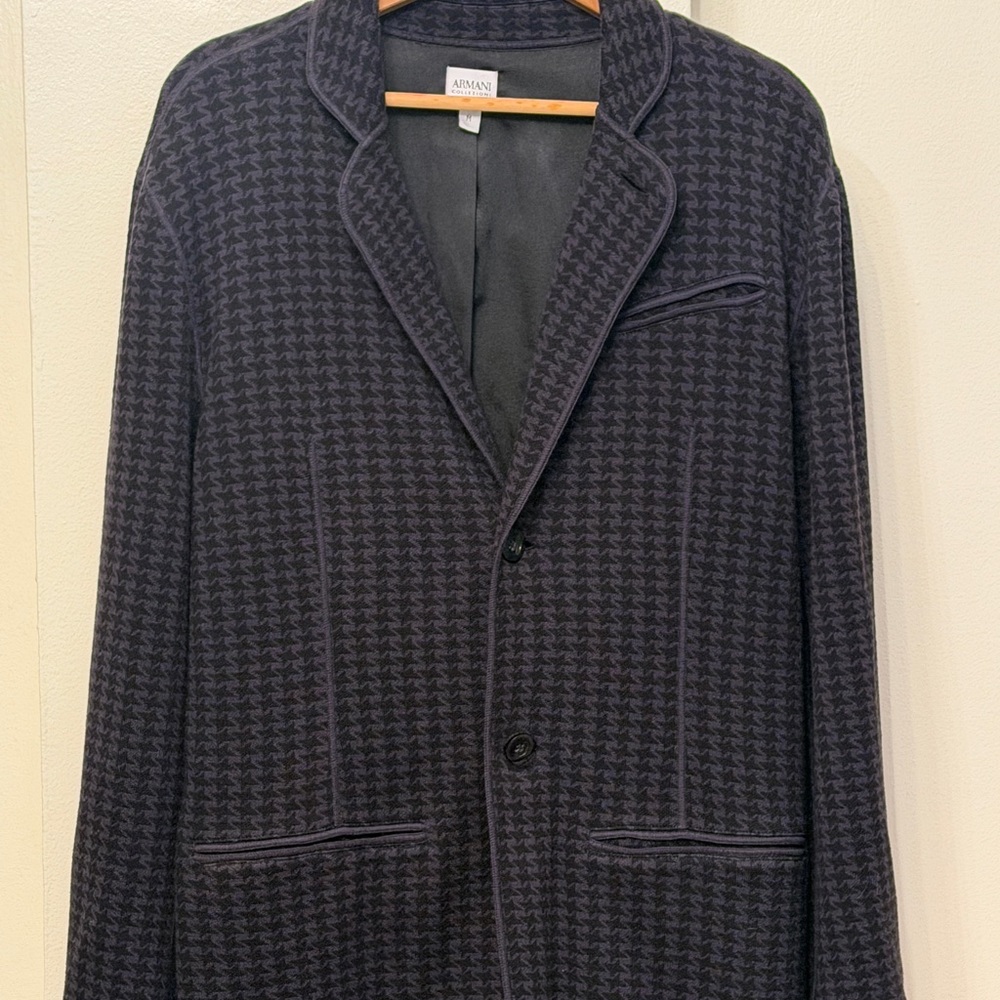 Giorgio Armani Men's Navy Houndstooth Blazer